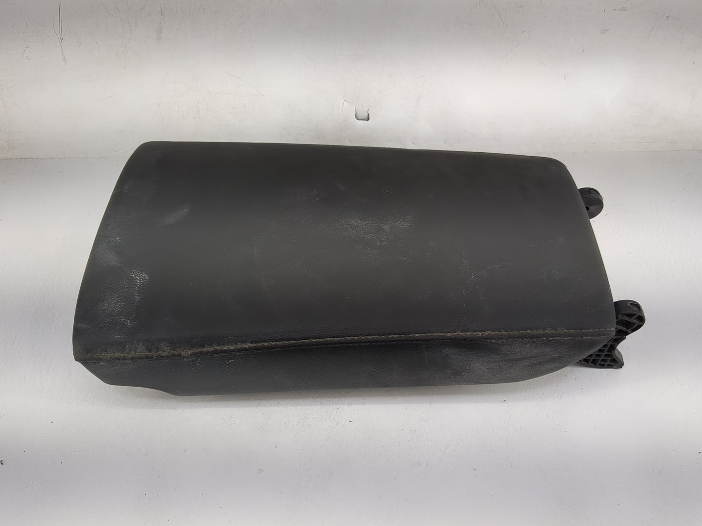2022 Honda Accord Center Console Armrest Cover Lid Fits OEM Used Auto Parts - Oemusedautoparts1.com