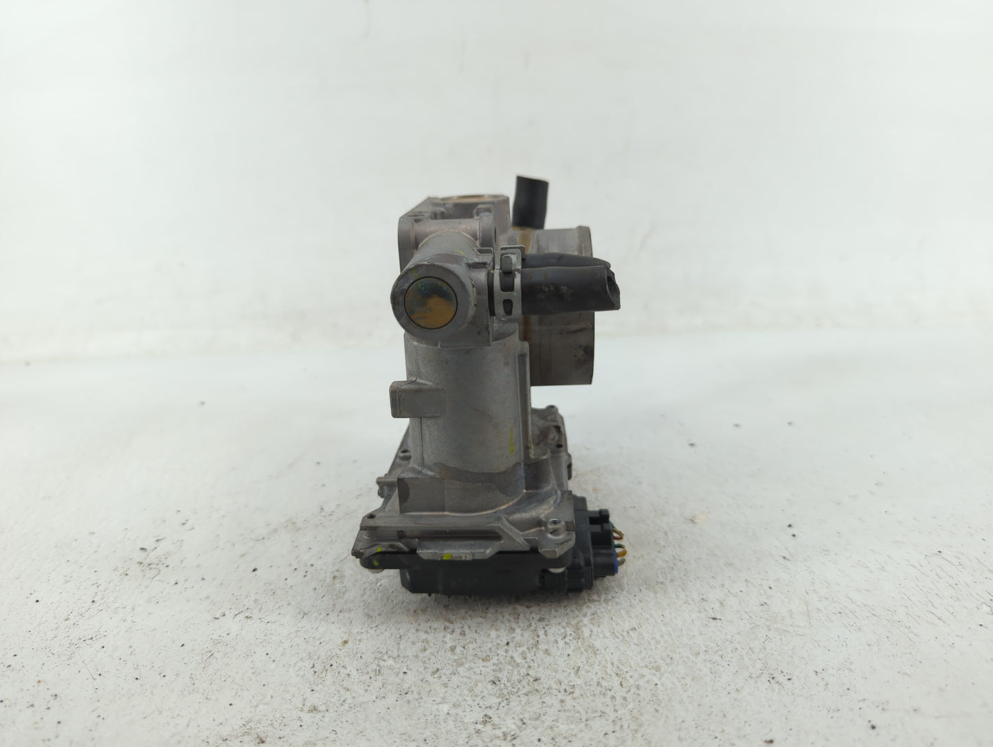 2017-2022 Honda Accord Throttle Body P/N:GMF9D Fits Fits 2017 2018 2019 2020 2021 2022 OEM Used Auto Parts - Oemusedautopart