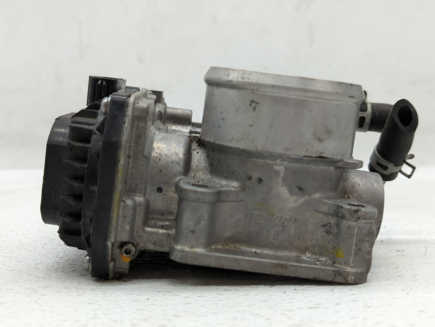 2018-2022 Honda Accord Throttle Body P/N:GMG9A Fits Fits 2016 2017 2018 2019 2020 2021 2022 OEM Used Auto Parts - Oemusedaut