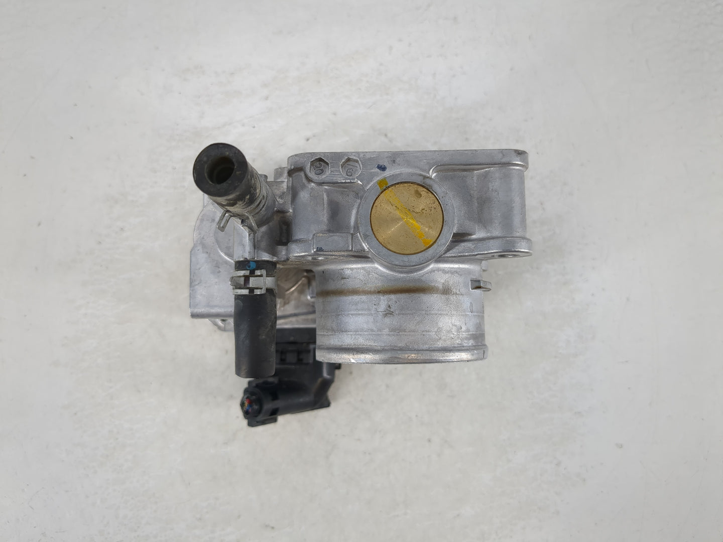 2016-2022 Honda Civic Throttle Body P/N:GMH1A Fits Fits 2016 2017 2018 2019 2020 2021 2022 OEM Used Auto Parts - Oemusedauto