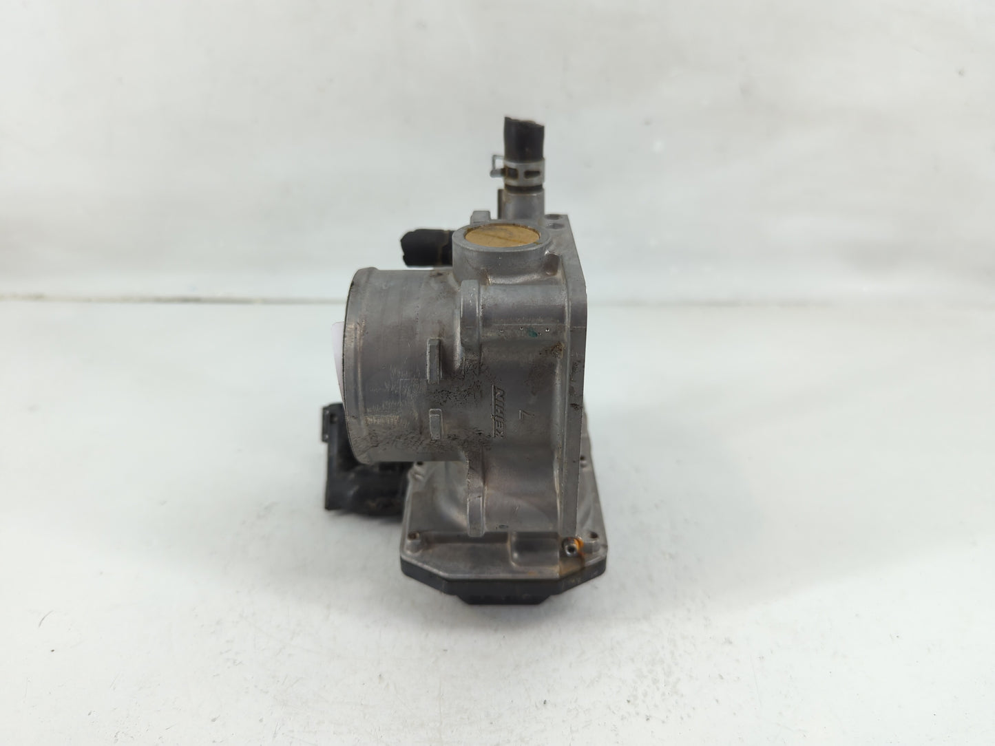 2016-2022 Honda Civic Throttle Body P/N:GMH1A Fits Fits 2016 2017 2018 2019 2020 2021 2022 OEM Used Auto Parts - Oemusedauto