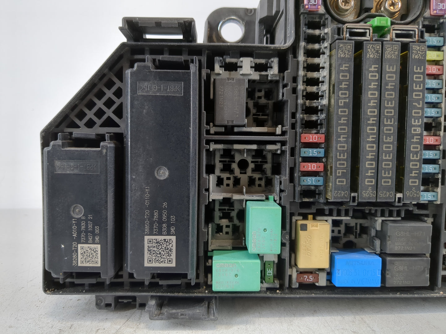 2022 Honda Civic Fusebox Fuse Box Panel Relay Module P/N:38850-T20-C110-Y1 Fits OEM Used Auto Parts - Oemusedautoparts1.com