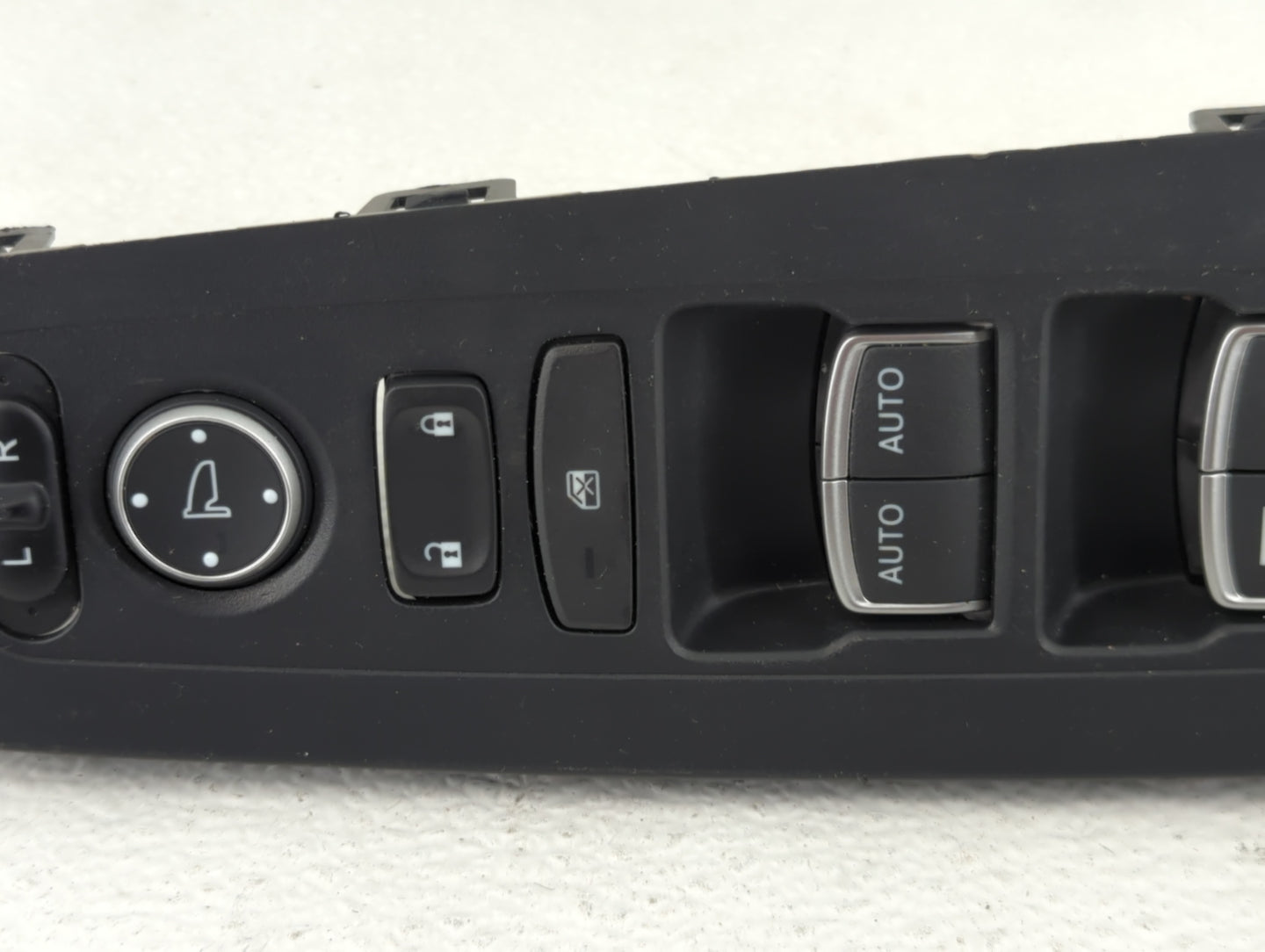 2022 Honda Civic Master Power Window Switch Replacement Driver Side Left P/N:T20 A210 0081T Fits OEM Used Auto Parts - Oemus