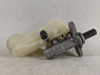 compare product 2022-2022 Honda Civic Brake Master Cylinder