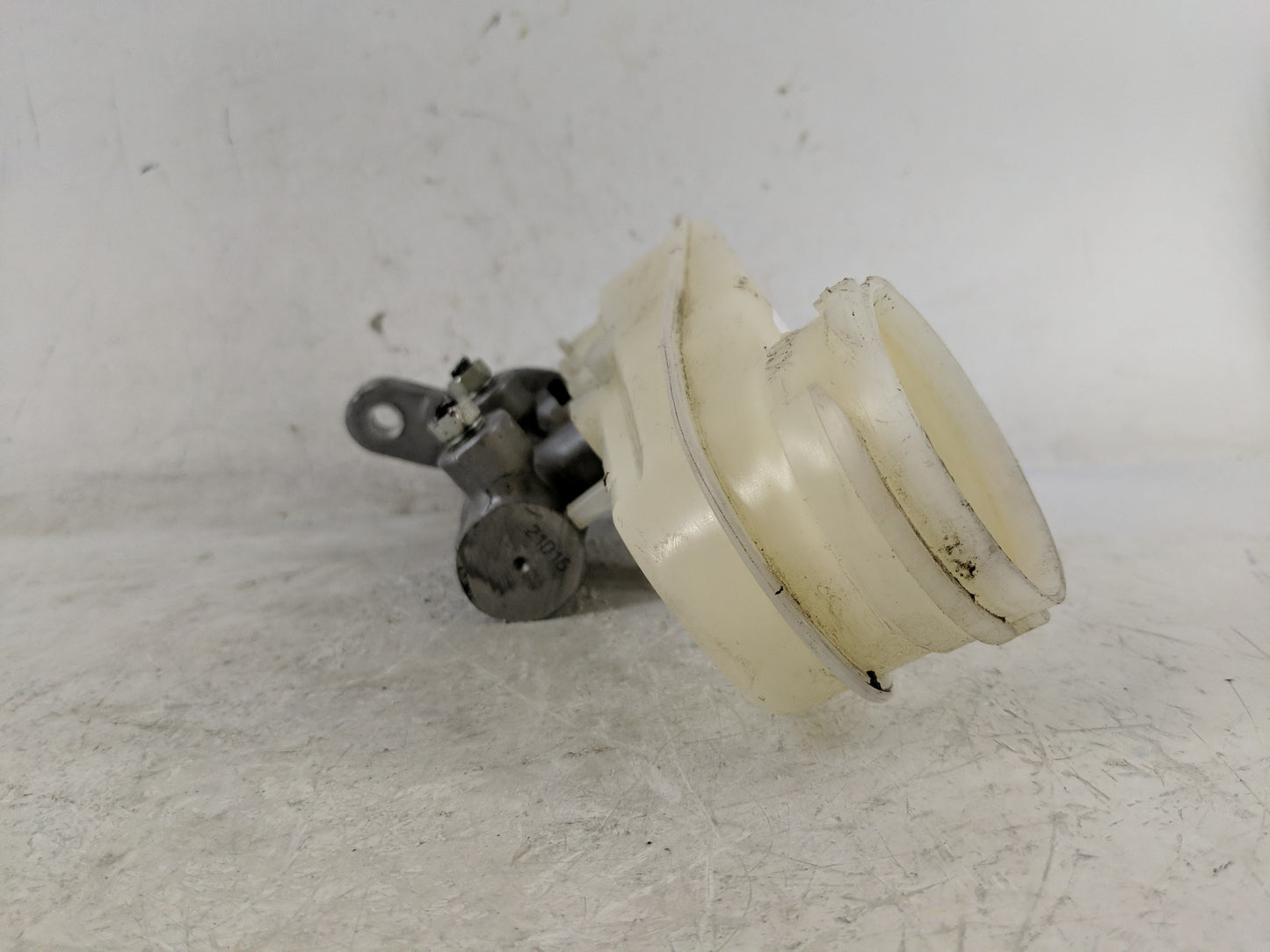2022-2022 Honda Civic Brake Master Cylinder - Oemusedautoparts1.com