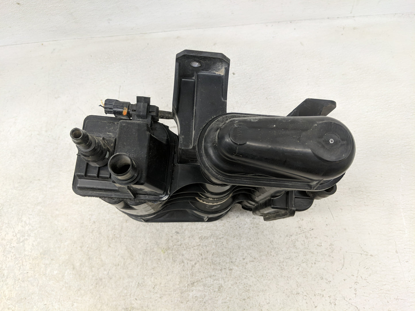 2022 Honda Civic Fuel Vapor Charcoal Canister - Oemusedautoparts1.com