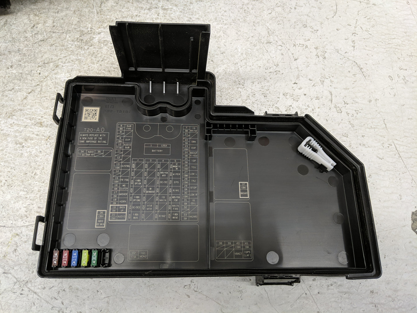 2022 Honda Civic Fusebox Fuse Box Panel Relay Module Fits OEM Used Auto Parts - Oemusedautoparts1.com