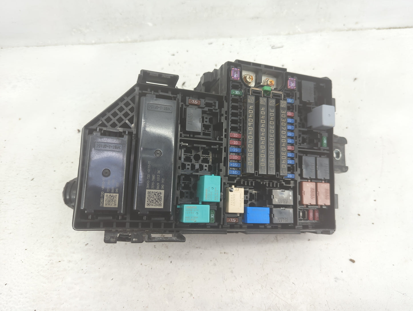 2022 Honda Civic Fusebox Fuse Box Panel Relay Module P/N:T20-A0 Fits OEM Used Auto Parts - Oemusedautoparts1.com