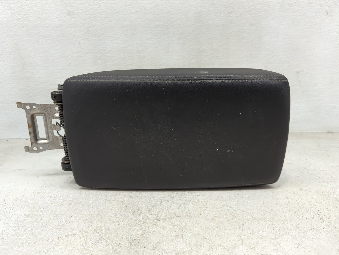 2022 Honda Civic Center Console Armrest Cover Lid Fits OEM Used Auto Parts - Oemusedautoparts1.com