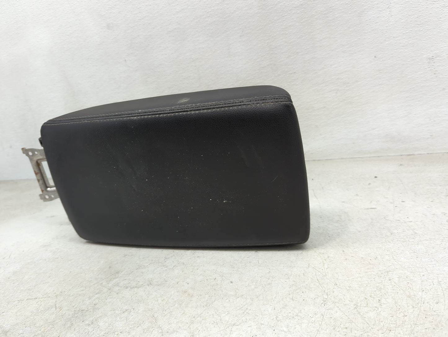2022 Honda Civic Center Console Armrest Cover Lid Fits OEM Used Auto Parts - Oemusedautoparts1.com