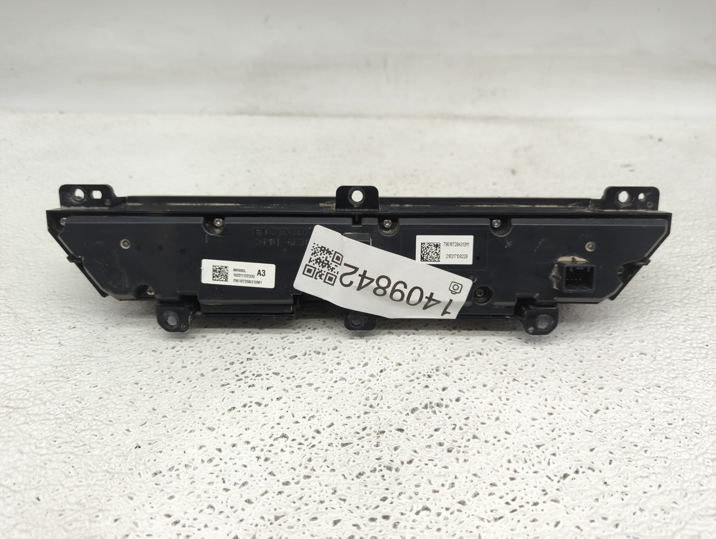 2022 Honda Civic Climate Control Module Temperature AC/Heater Replacement P/N:79610T20A313M1 Fits OEM Used Auto Parts - Oemu