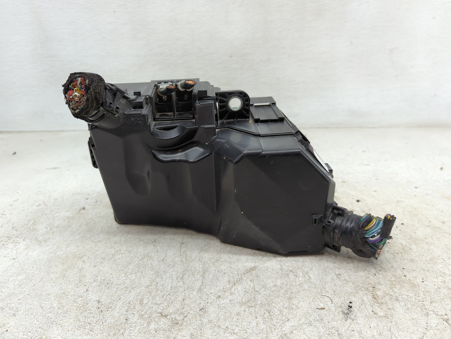 2022 Honda Civic Fusebox Fuse Box Panel Relay Module P/N:38850-T20-C110-Y1 Fits OEM Used Auto Parts - Oemusedautoparts1.com