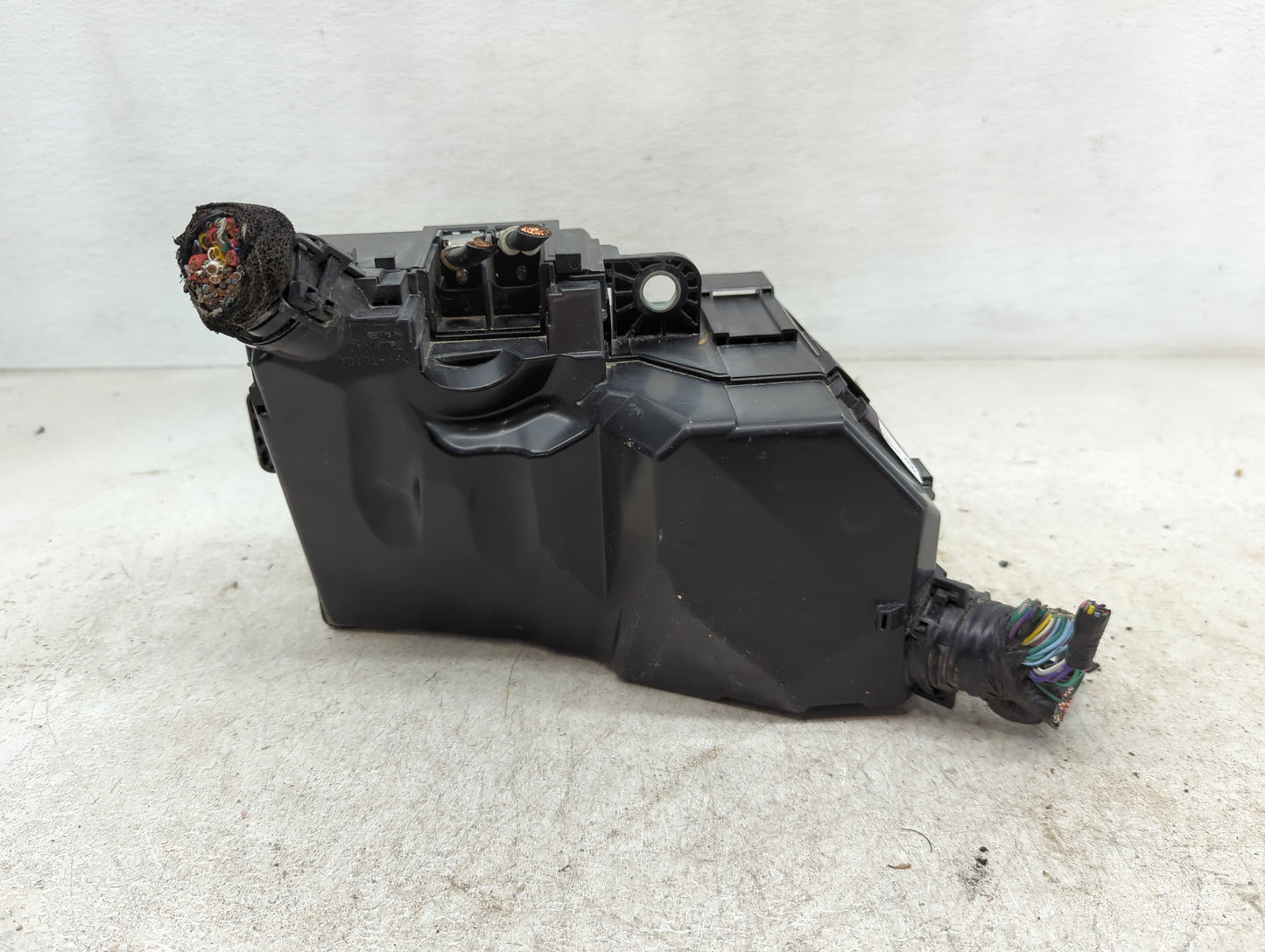 2022 Honda Civic Fusebox Fuse Box Panel Relay Module P/N:38850-T20-C110-Y1 Fits OEM Used Auto Parts - Oemusedautoparts1.com