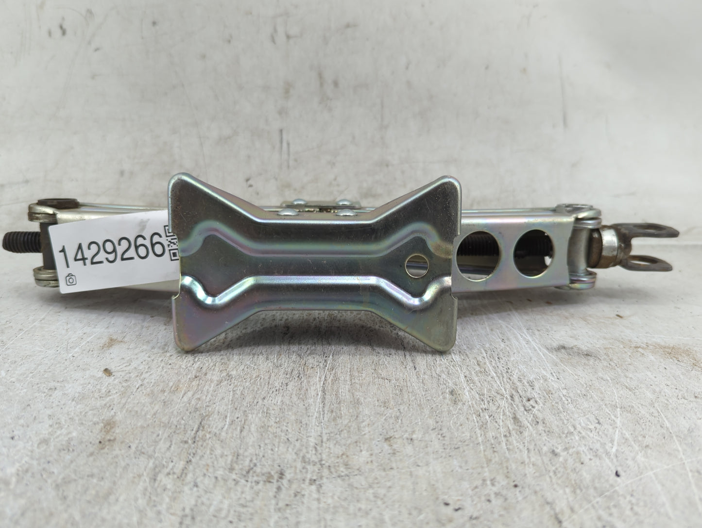 2022 Honda Civic Spare Scissor Car Jack - Oemusedautoparts1.com