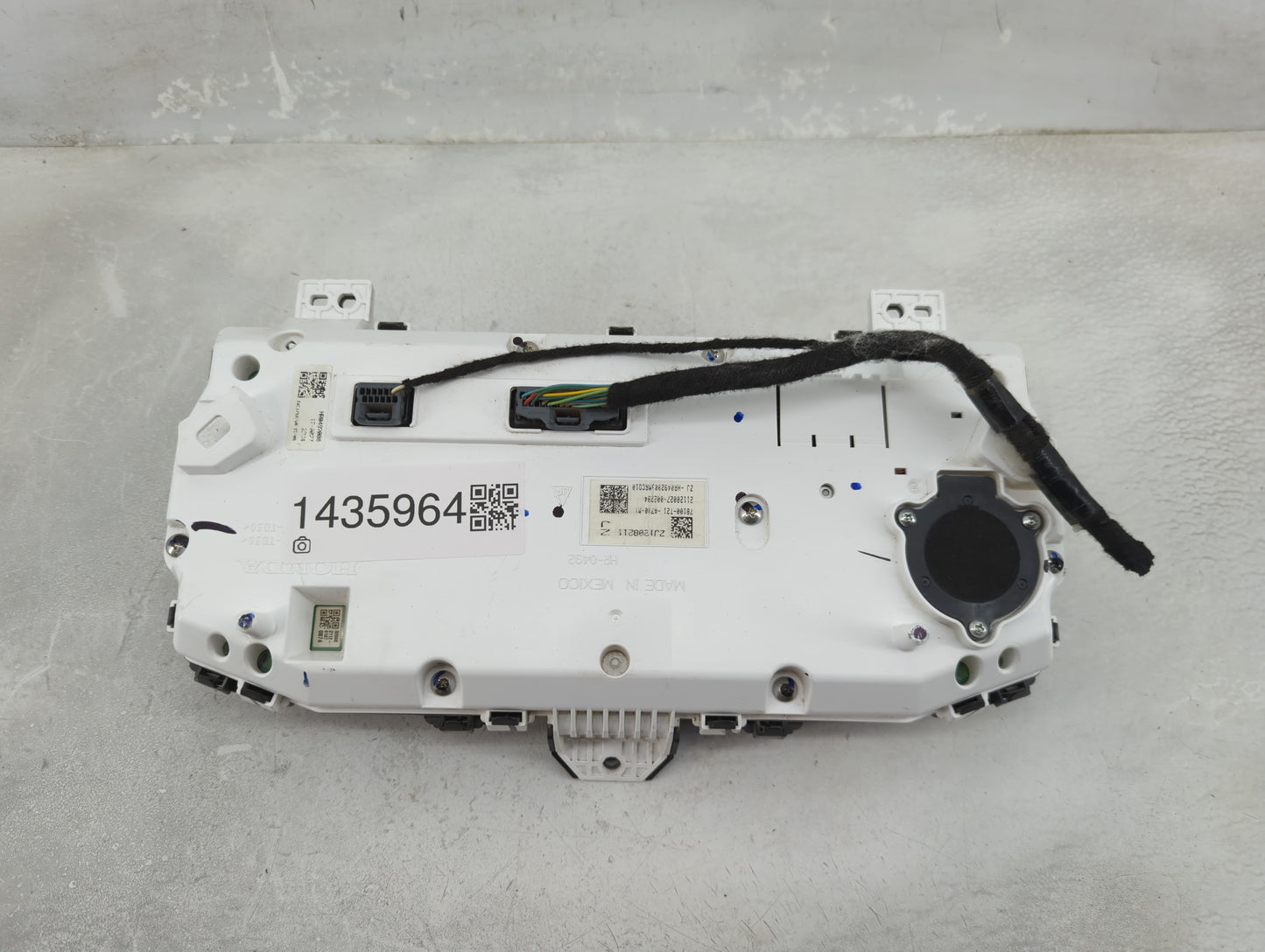 2022 Honda Civic Instrument Cluster Speedometer Gauges P/N:78100-T21-A730-M1 Fits OEM Used Auto Parts - Oemusedautoparts1.co