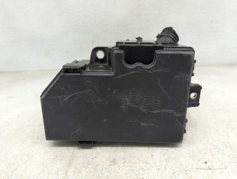 compare product 2022 Honda Civic Fusebox Fuse Box Panel Relay Module P/N:38280-T20-A010-Y1 38850-T20-C110-Y1, 7370-7830, 7370-7880 Fits OEM Used Auto Parts