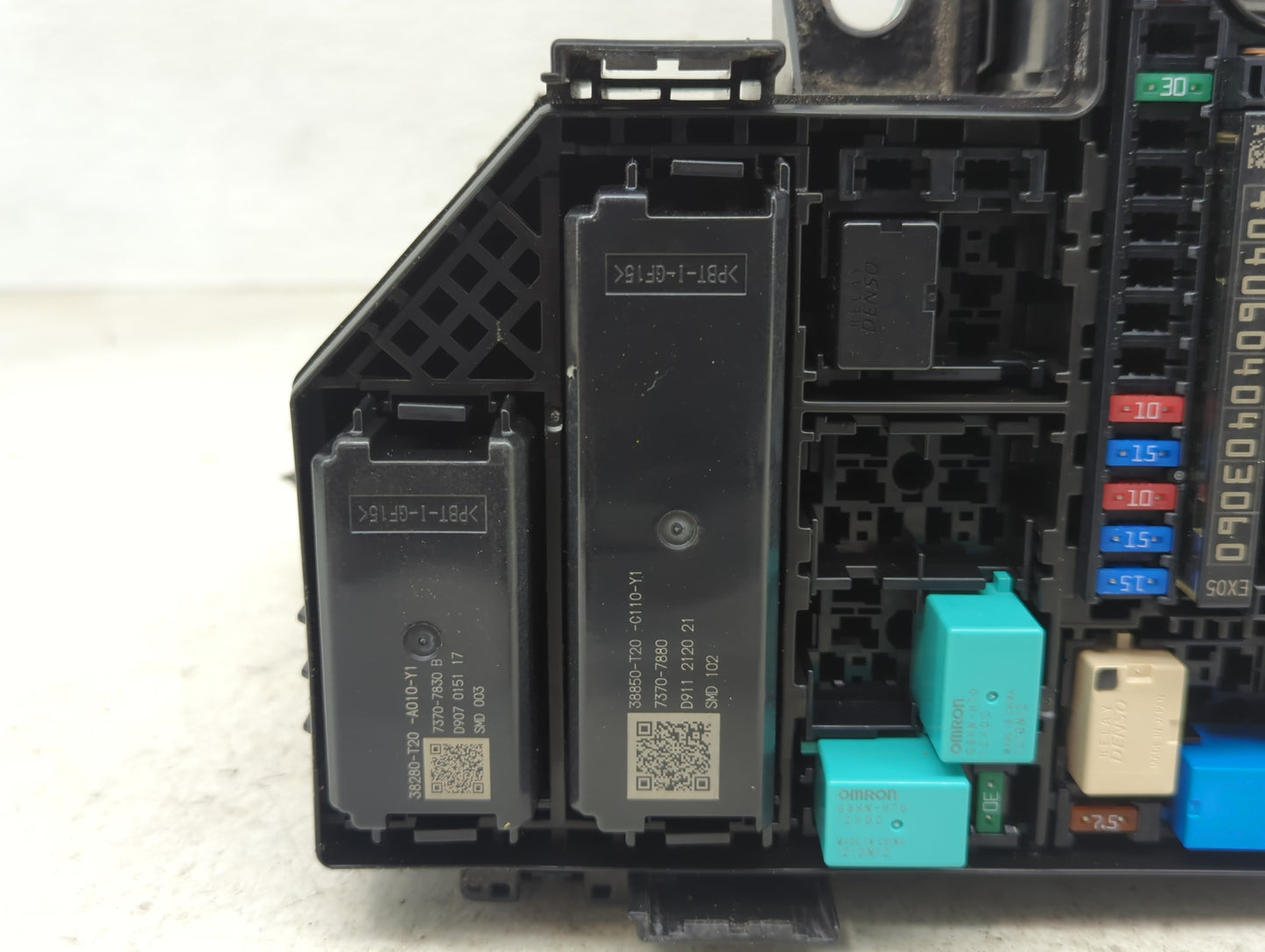 2022 Honda Civic Fusebox Fuse Box Panel Relay Module P/N:38280-T20-A010-Y1 38850-T20-C110-Y1, 7370-7830, 7370-7880 Fits OEM 
