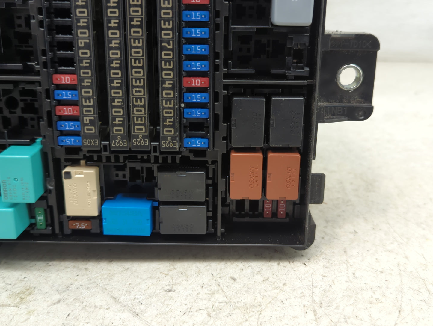 2022 Honda Civic Fusebox Fuse Box Panel Relay Module P/N:38280-T20-A010-Y1 38850-T20-C110-Y1, 7370-7830, 7370-7880 Fits OEM 