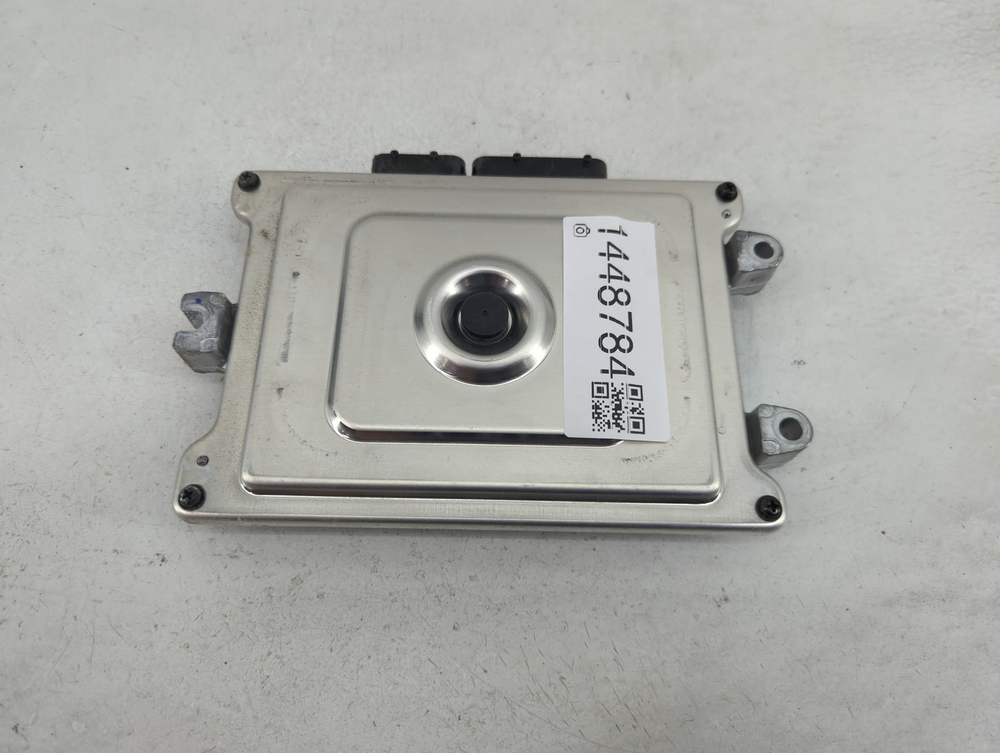 2022 Honda Civic PCM Engine Control Computer ECU ECM PCU OEM P/N:37820-64S-A54 K739-176137 Fits OEM Used Auto Parts - Oemuse