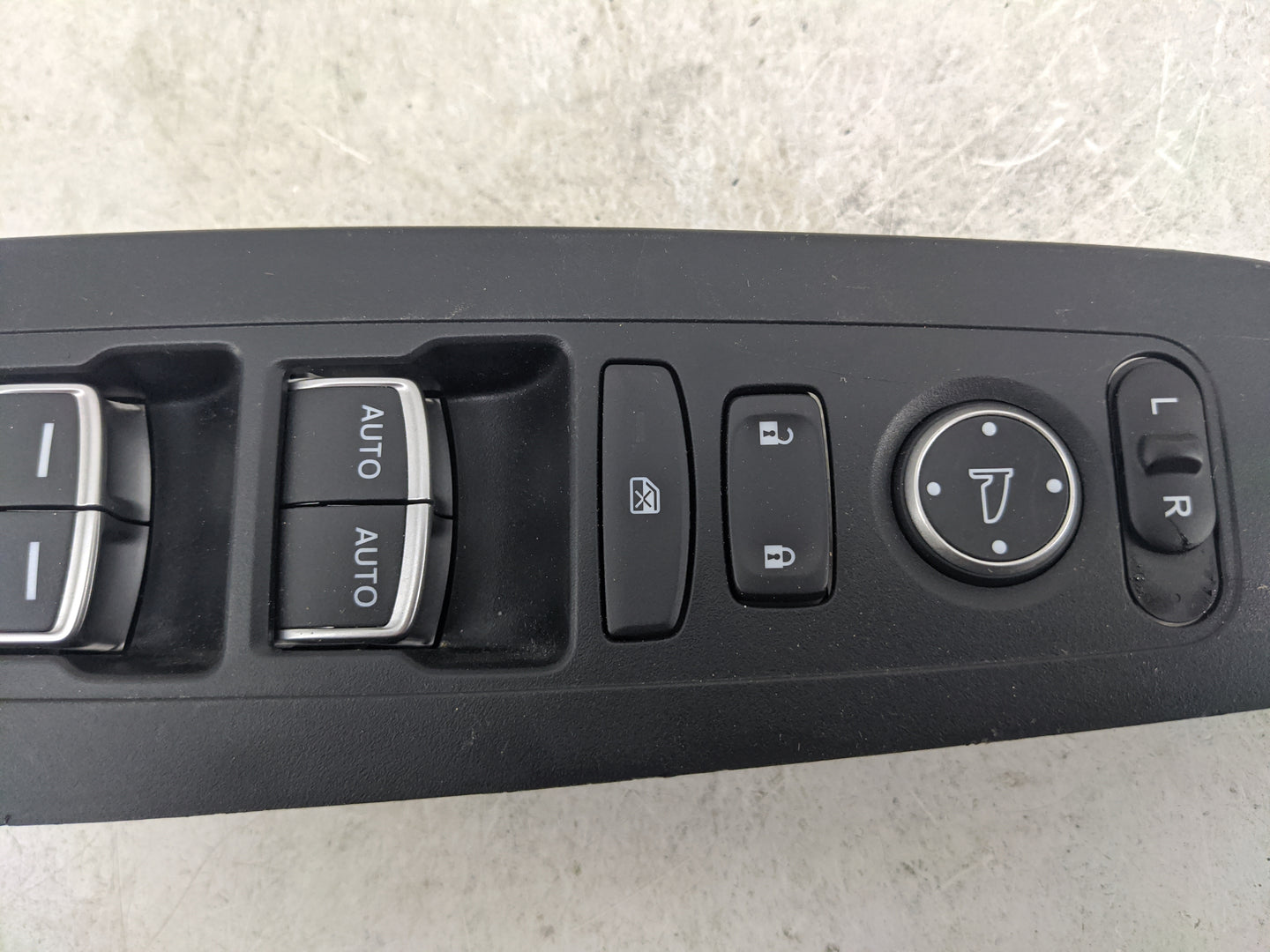 2022 Honda Civic Master Power Window Switch Replacement Driver Side Left P/N:M84590 T20 A211 Fits OEM Used Auto Parts - Oemu