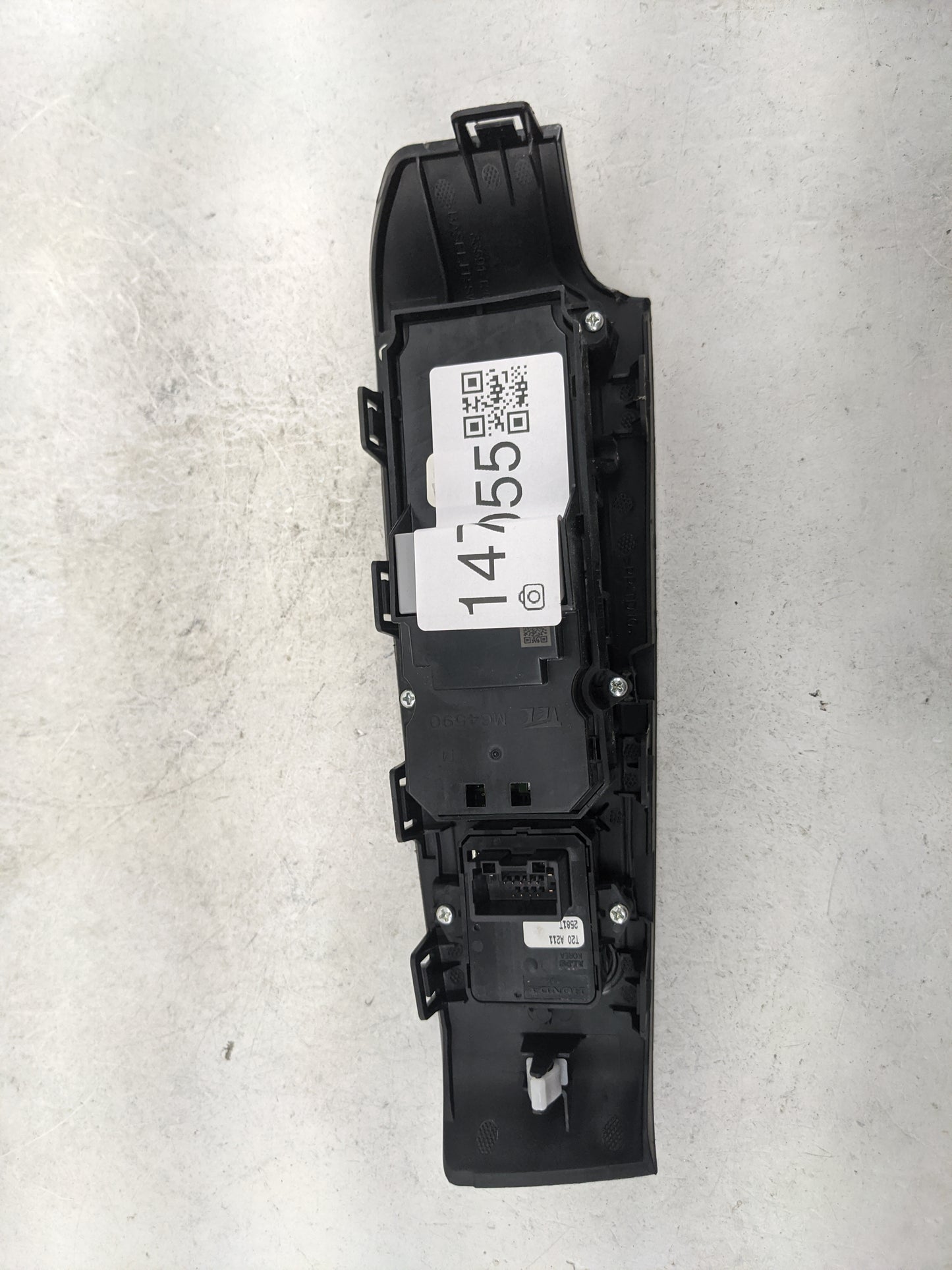 2022 Honda Civic Master Power Window Switch Replacement Driver Side Left P/N:T20A211 Fits OEM Used Auto Parts - Oemusedautop