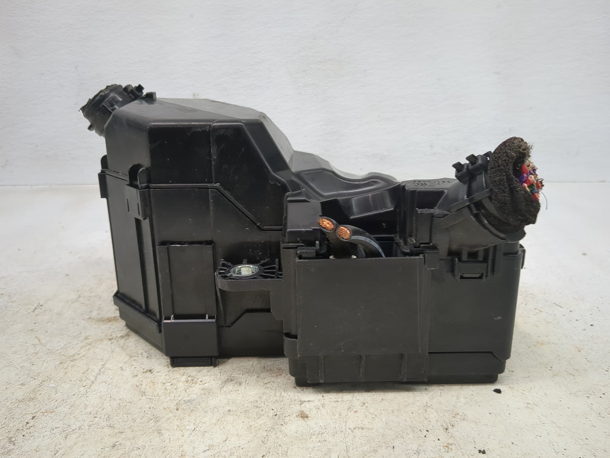 2022 Honda Civic Fusebox Fuse Box Panel Relay Module Fits OEM Used Auto Parts - Oemusedautoparts1.com