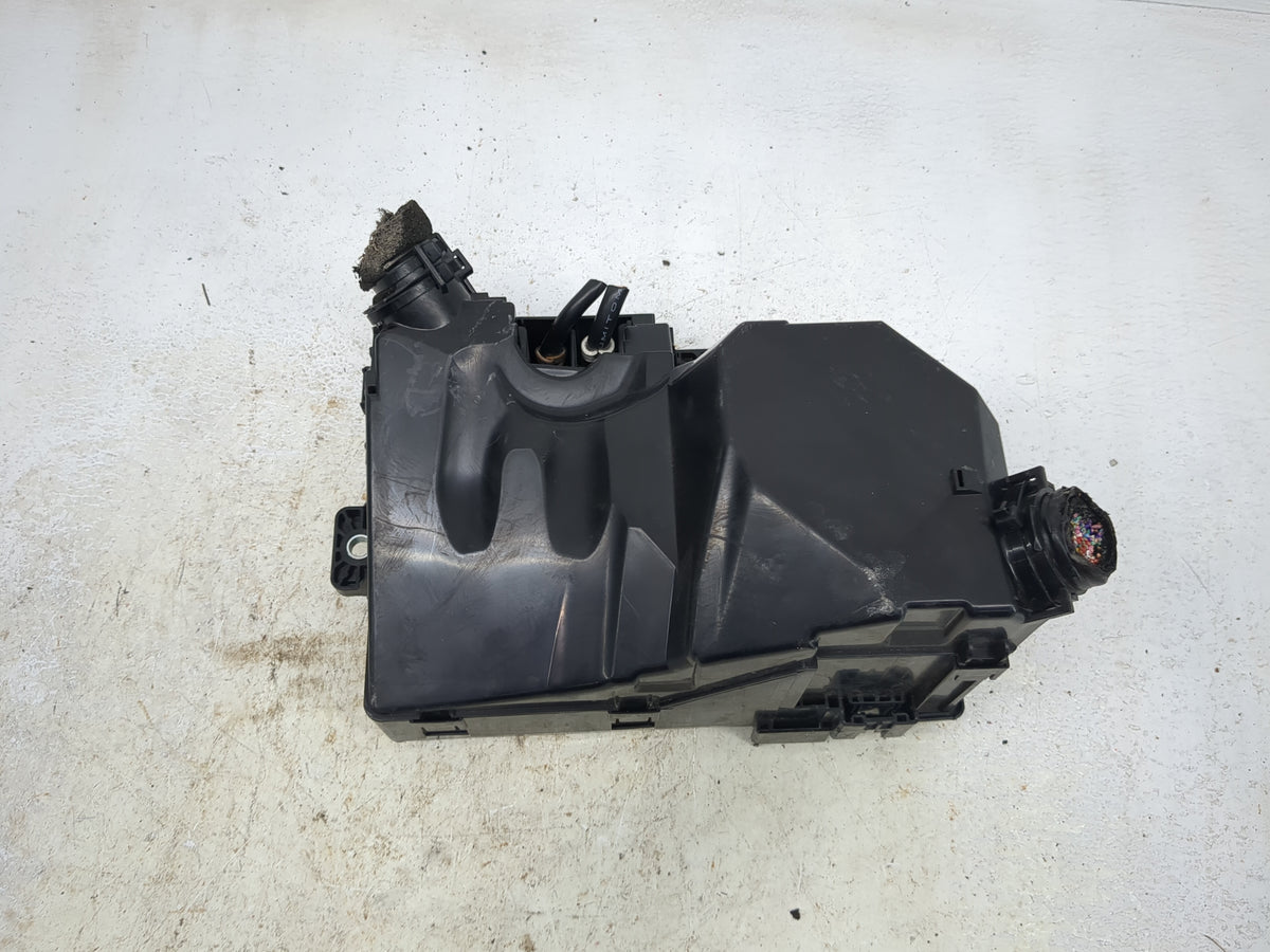 2022 Honda Civic Fusebox Fuse Box Panel Relay Module Fits OEM Used Auto Parts - Oemusedautoparts1.com