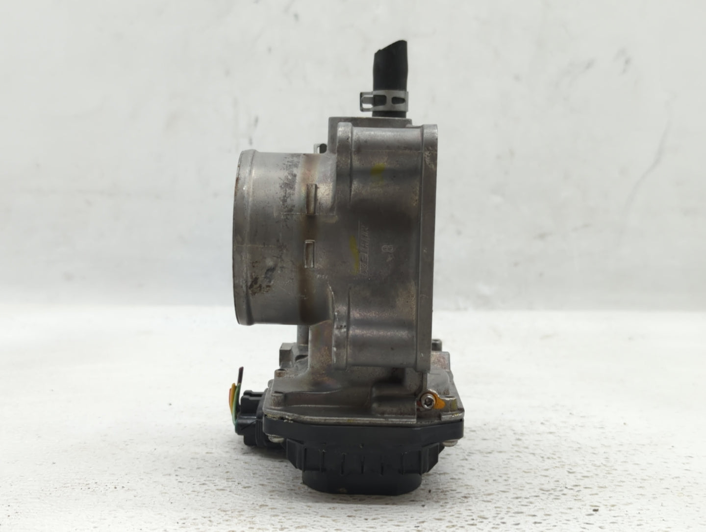 2016-2022 Honda Civic Throttle Body P/N:GMH1A Fits Fits 2016 2017 2018 2019 2020 2021 2022 OEM Used Auto Parts - Oemusedauto