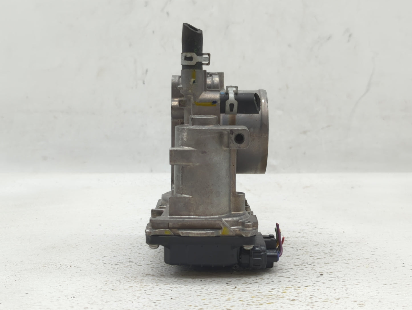 2016-2022 Honda Civic Throttle Body P/N:GMH1A Fits Fits 2016 2017 2018 2019 2020 2021 2022 OEM Used Auto Parts - Oemusedauto