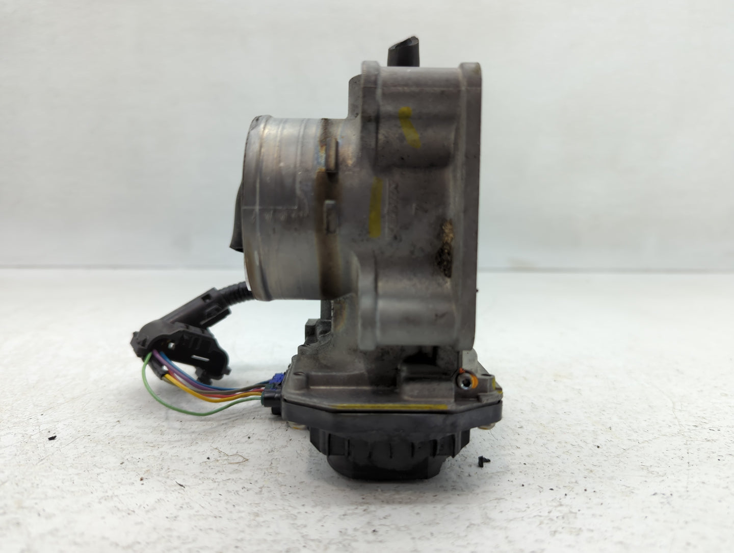 2016-2022 Honda Civic Throttle Body P/N:GMH1A 178129, M180413 Fits Fits 2016 2017 2018 2019 2020 2021 2022 OEM Used Auto Par