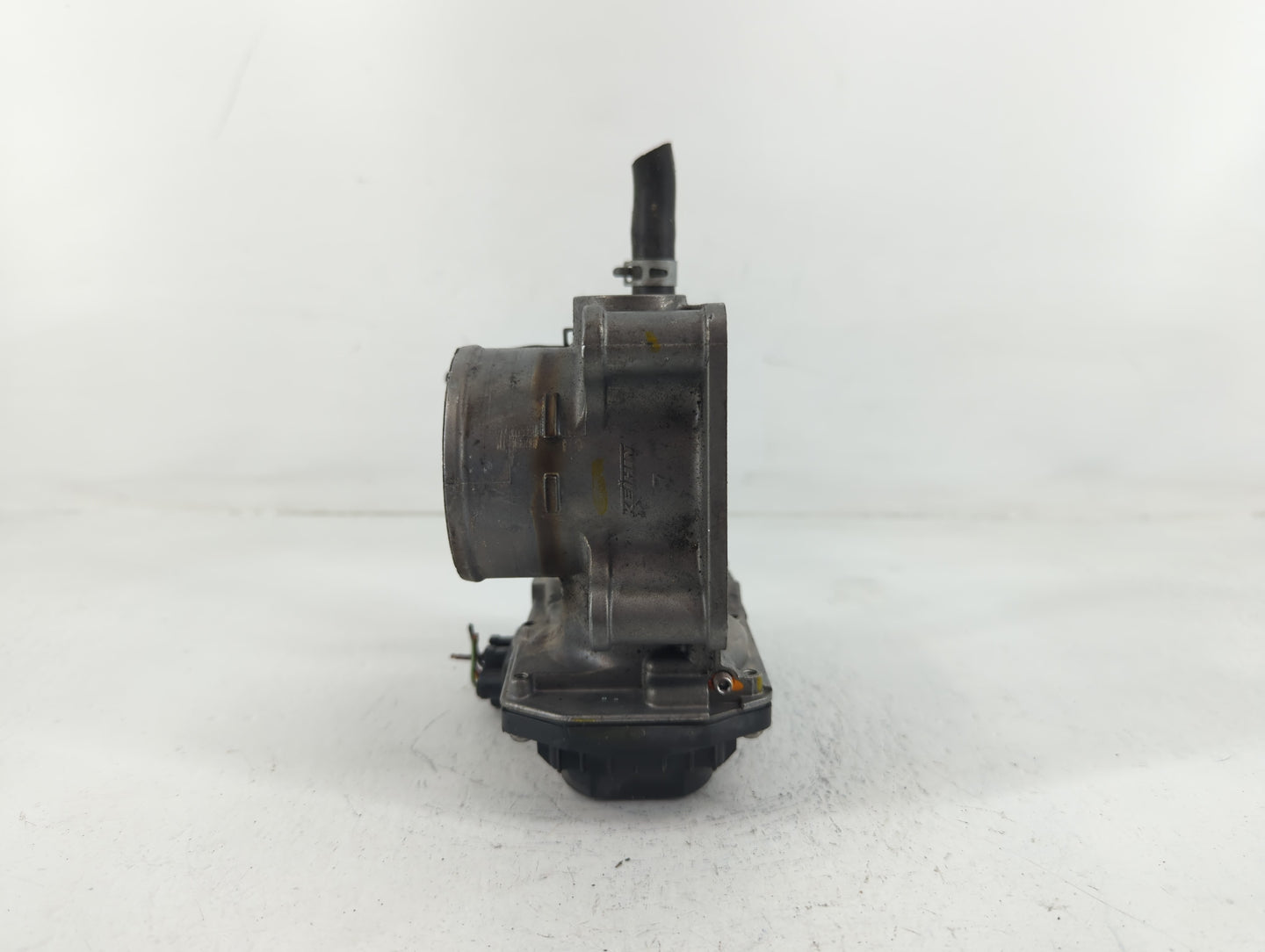 2016-2022 Honda Civic Throttle Body P/N:004697 M30113, GMH1A Fits Fits 2016 2017 2018 2019 2020 2021 2022 OEM Used Auto Part