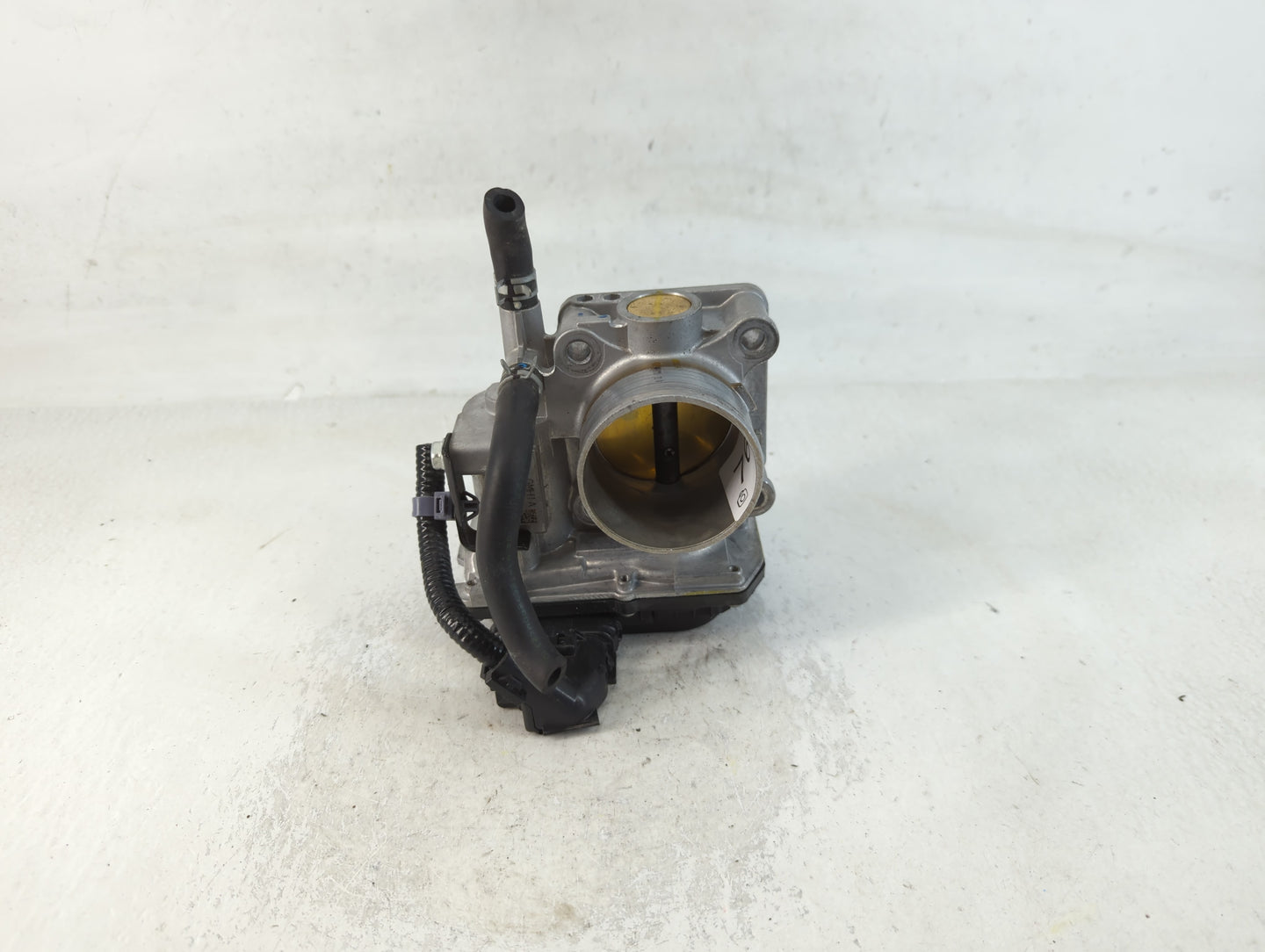 2016-2022 Honda Civic Throttle Body P/N:031019 M20214, GMH1A Fits Fits 2016 2017 2018 2019 2020 2021 2022 OEM Used Auto Part