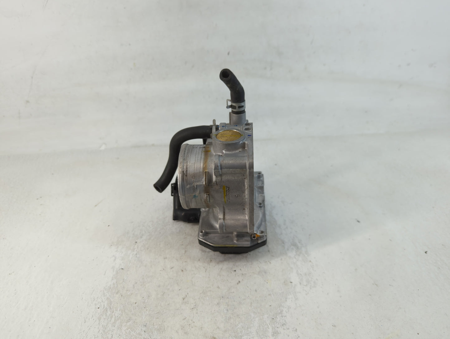 2016-2022 Honda Civic Throttle Body P/N:031019 M20214, GMH1A Fits Fits 2016 2017 2018 2019 2020 2021 2022 OEM Used Auto Part