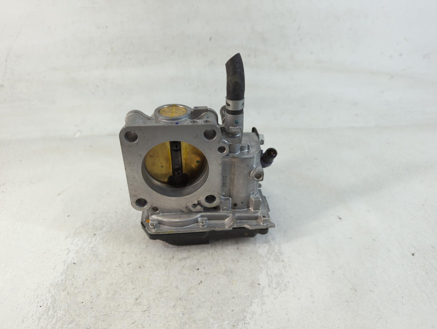 2016-2022 Honda Civic Throttle Body P/N:031019 M20214, GMH1A Fits Fits 2016 2017 2018 2019 2020 2021 2022 OEM Used Auto Part
