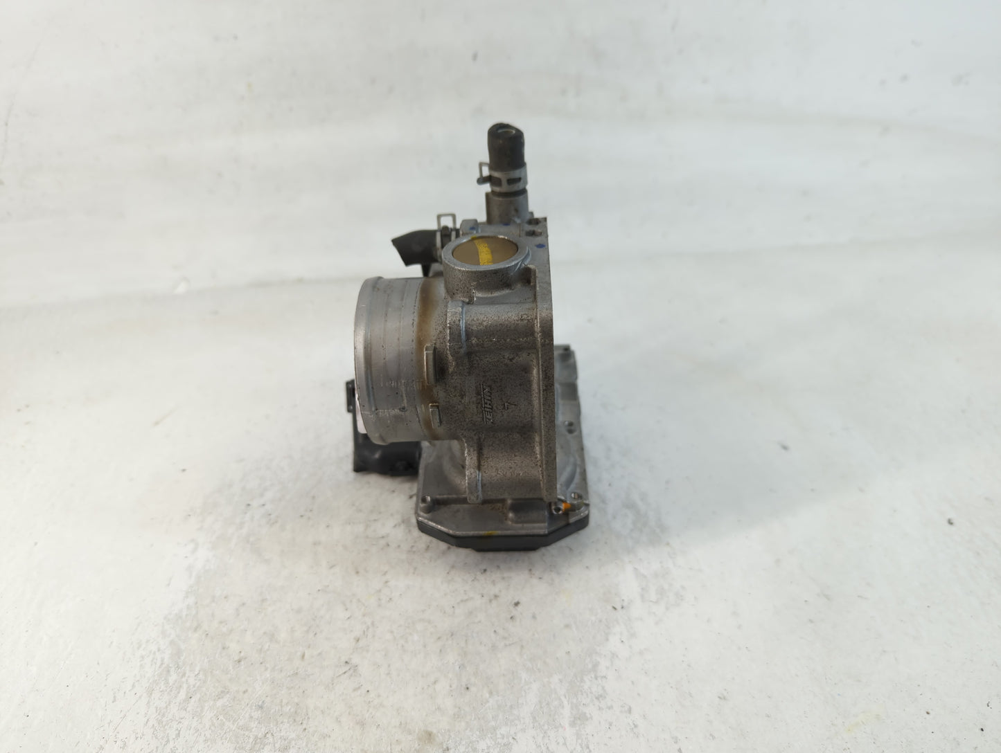 2016-2022 Honda Civic Throttle Body P/N:031019 M20214, GMH1A Fits Fits 2016 2017 2018 2019 2020 2021 2022 OEM Used Auto Part