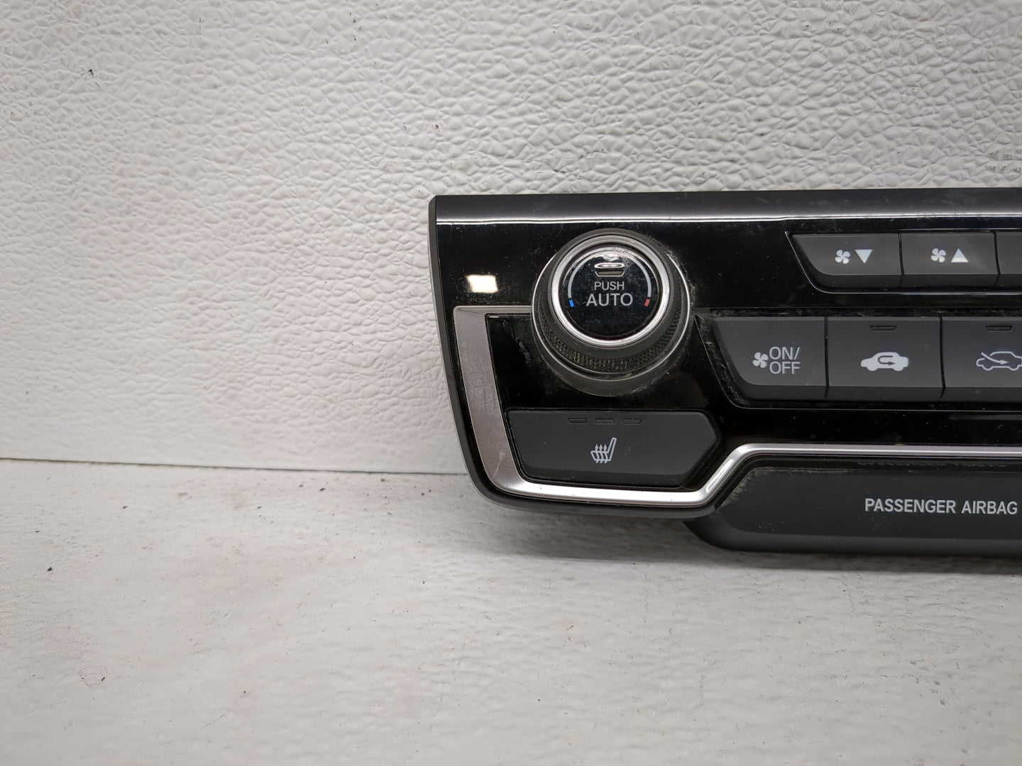 2021-2022 Honda Cr-V Climate Control Module Temperature AC/Heater Replacement Fits Fits 2021 2022 OEM Used Auto Parts - Oemu