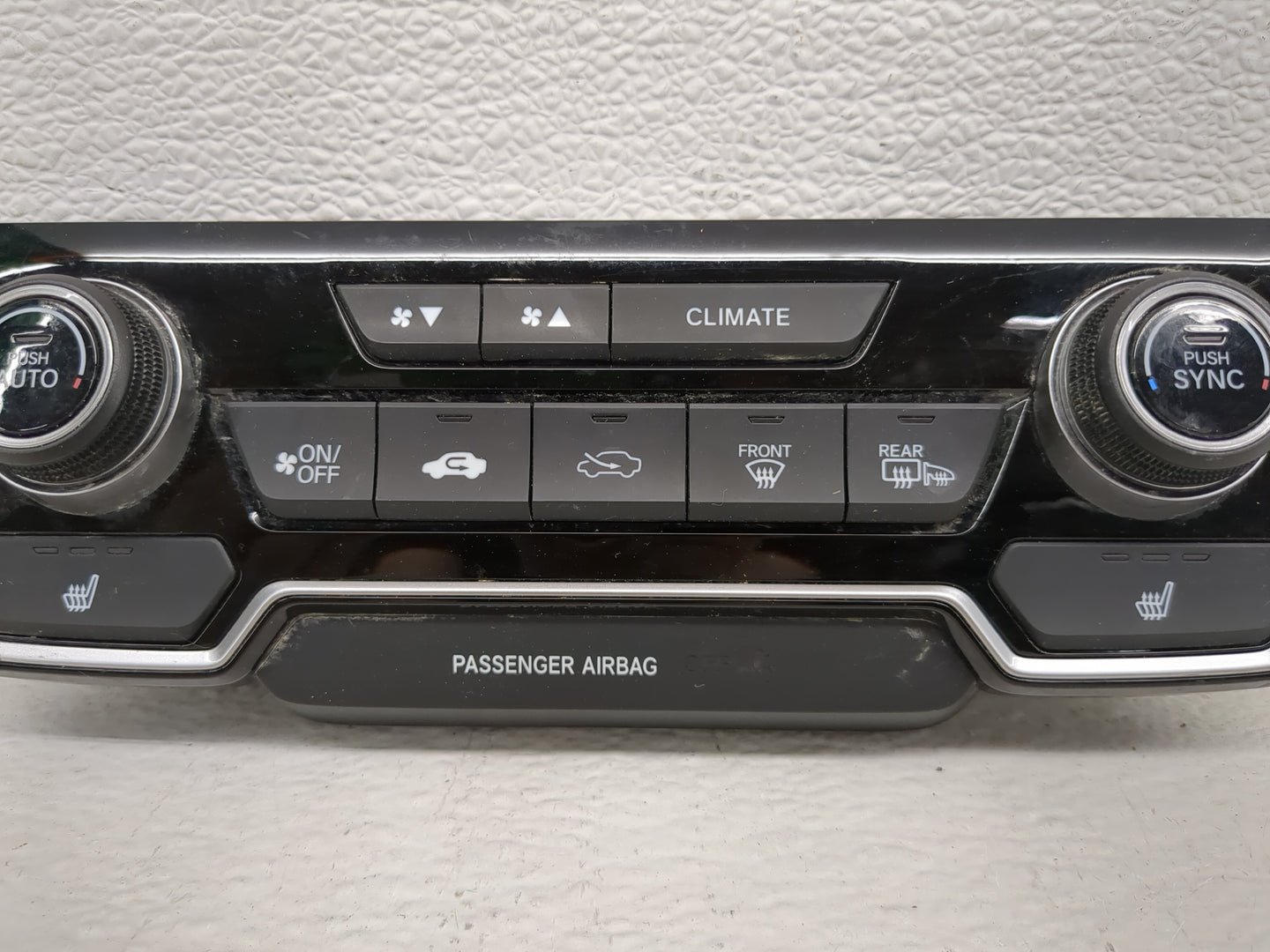 2021-2022 Honda Cr-V Climate Control Module Temperature AC/Heater Replacement Fits Fits 2021 2022 OEM Used Auto Parts - Oemu