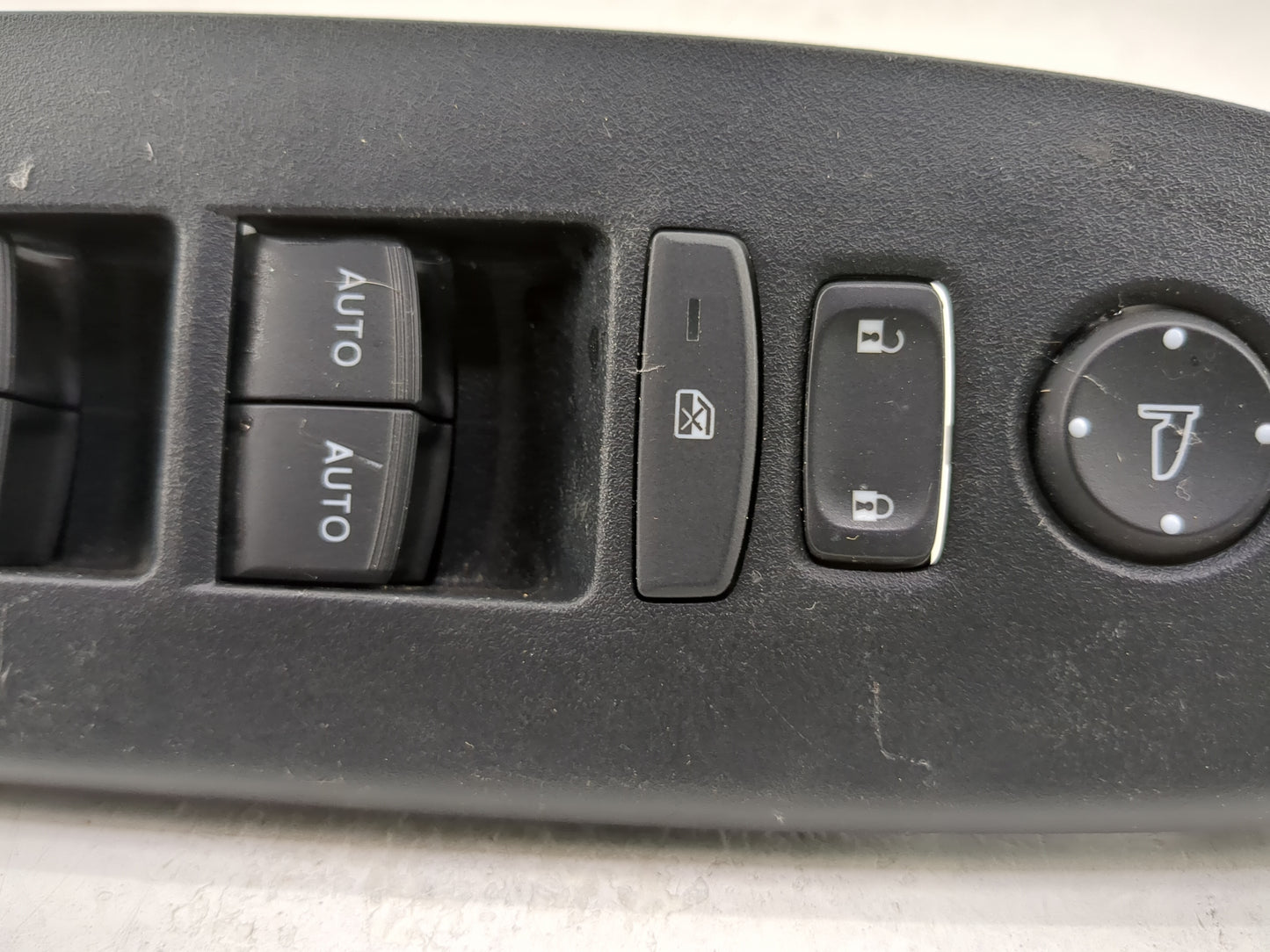 2022 Honda Cr-V Master Power Window Switch Replacement Driver Side Left P/N:M64583 Fits OEM Used Auto Parts - Oemusedautopar