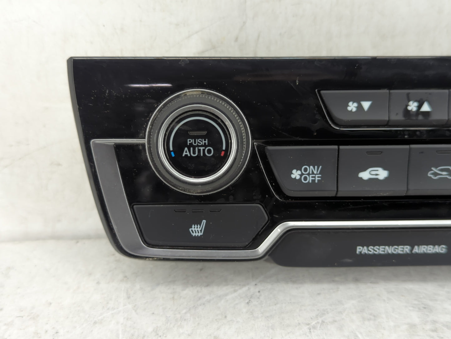 2020-2022 Honda Cr-V Climate Control Module Temperature AC/Heater Replacement P/N:79620TLAA510C1 Fits Fits 2020 2021 2022 OE