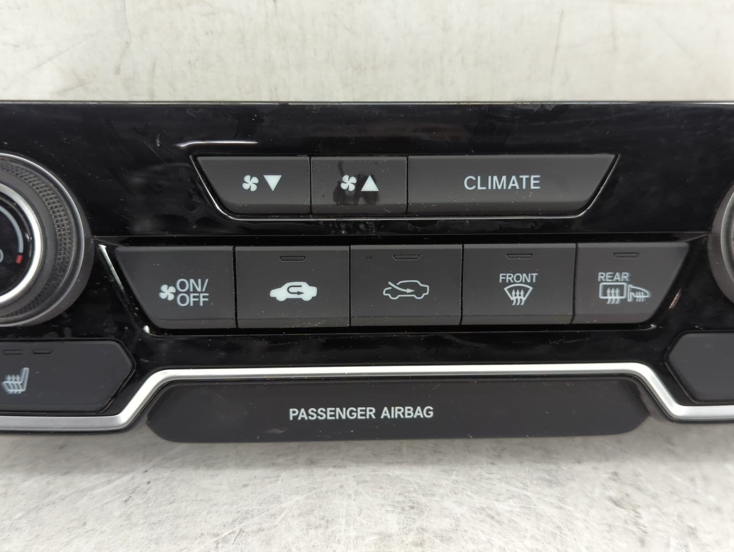 2020-2022 Honda Cr-V Climate Control Module Temperature AC/Heater Replacement P/N:79620TLAA510C1 Fits Fits 2020 2021 2022 OE