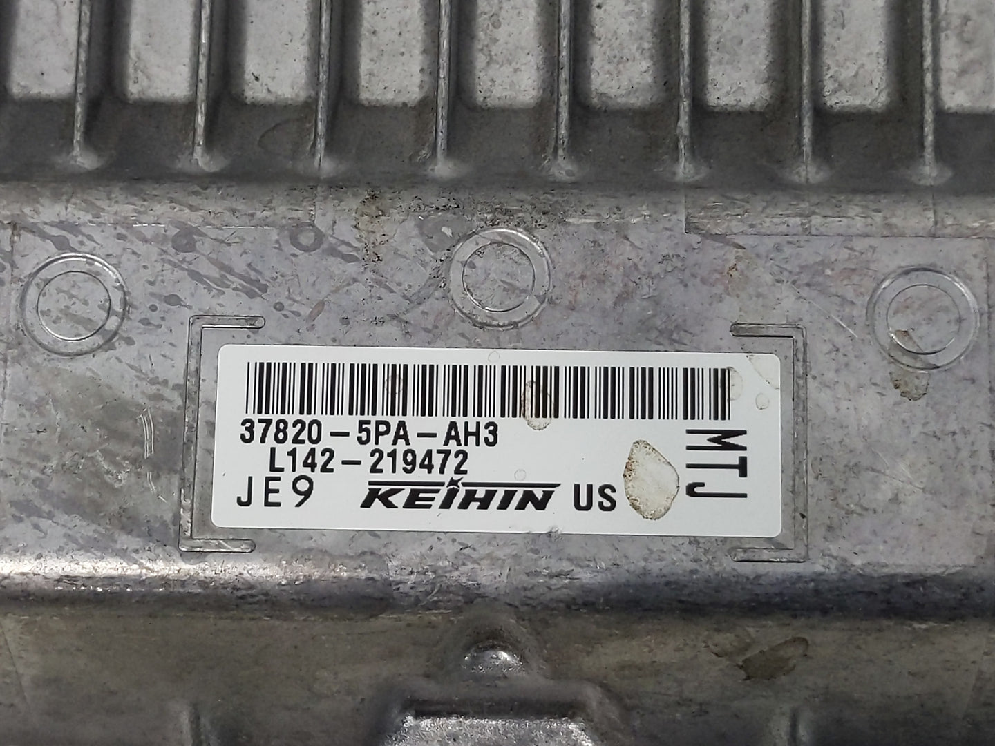 2021-2022 Honda Cr-V PCM Engine Control Computer ECU ECM PCU OEM P/N:37820-5PA-AH3 Fits Fits 2021 2022 OEM Used Auto Parts -