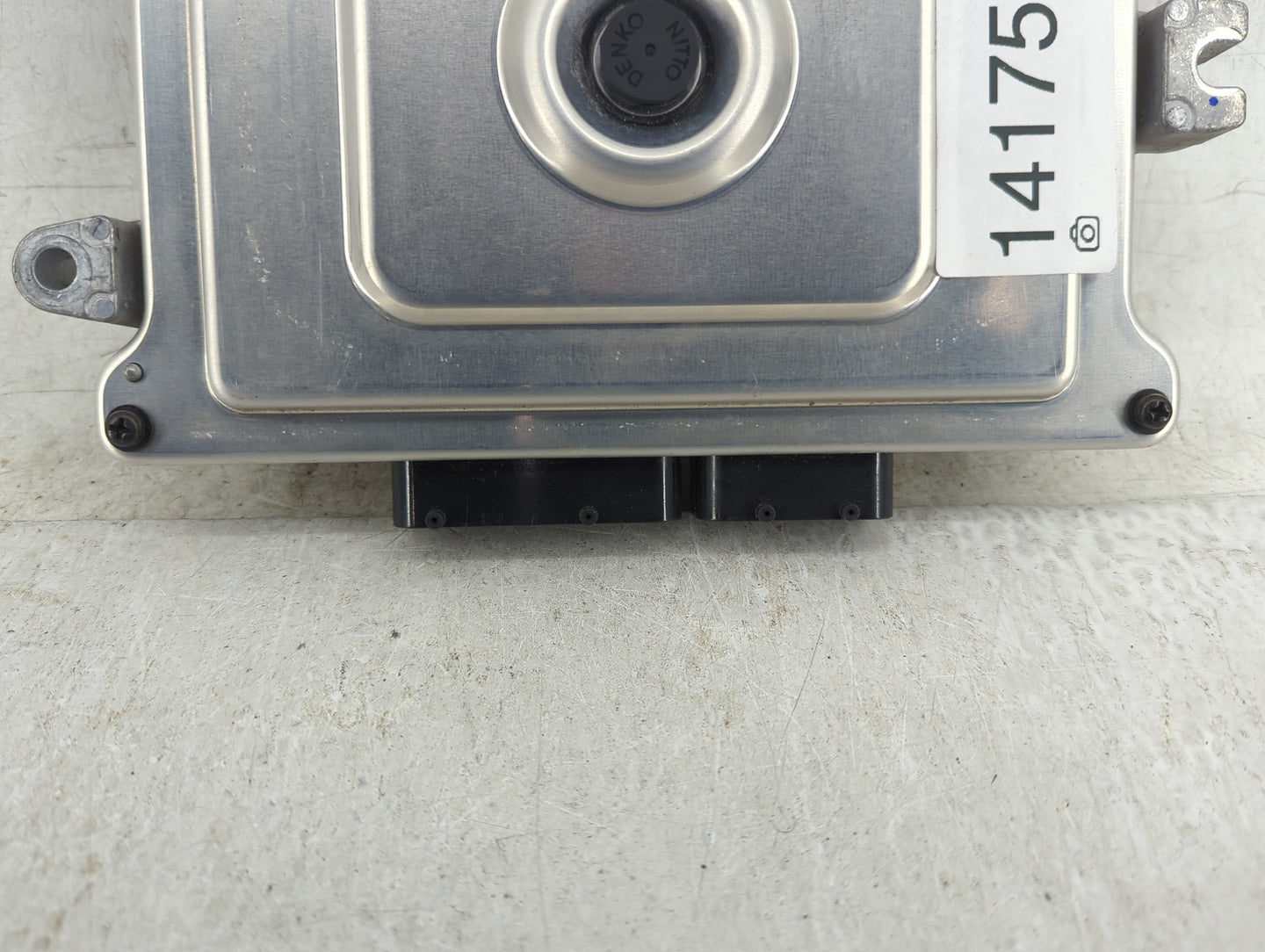 2021-2022 Honda Cr-V PCM Engine Control Computer ECU ECM PCU OEM P/N:37820-5R0-A72 Fits Fits 2021 2022 OEM Used Auto Parts -