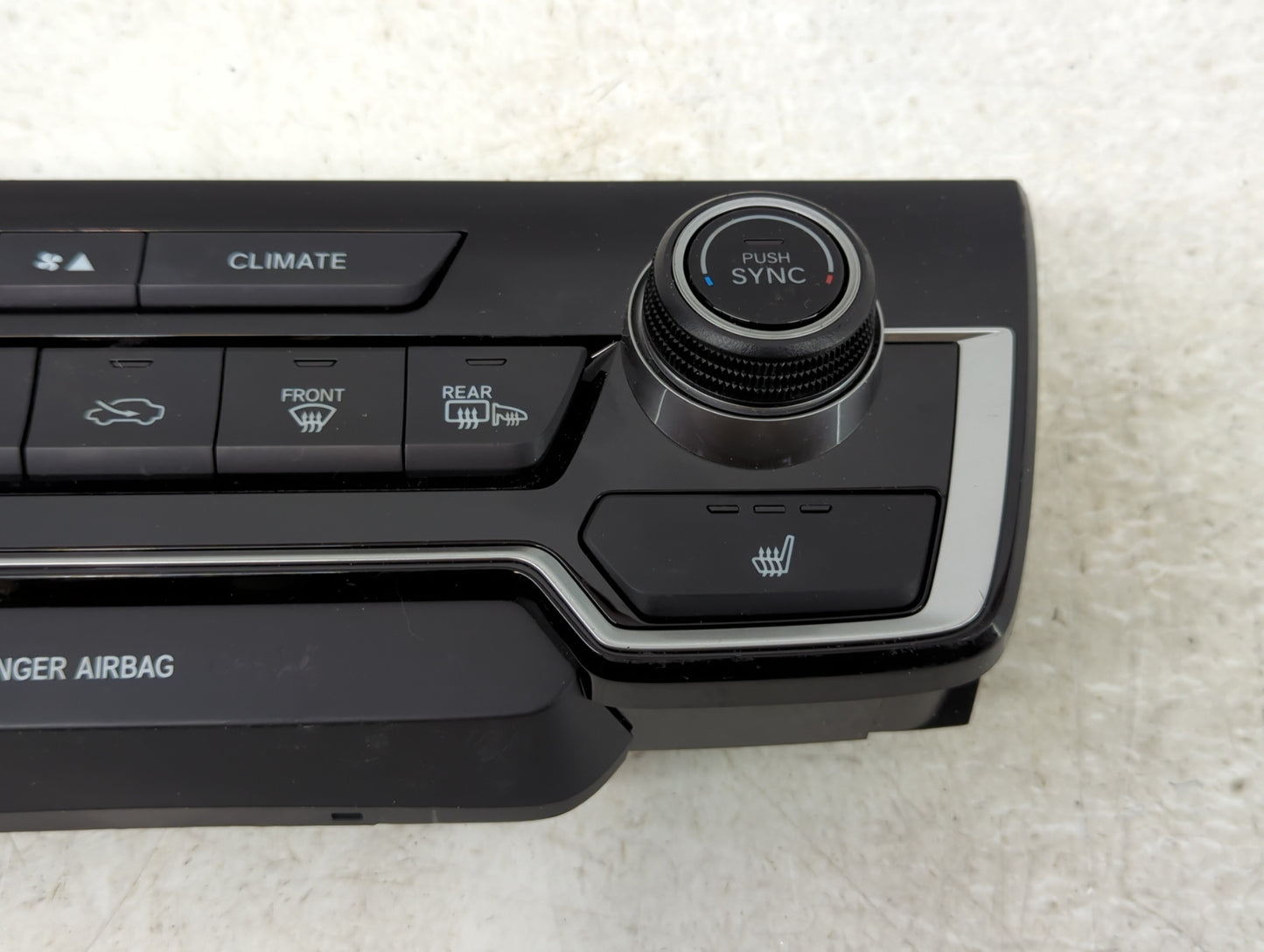 2017-2022 Honda Cr-V Climate Control Module Temperature AC/Heater Replacement P/N:79620TLAA413C1 Fits OEM Used Auto Parts - 