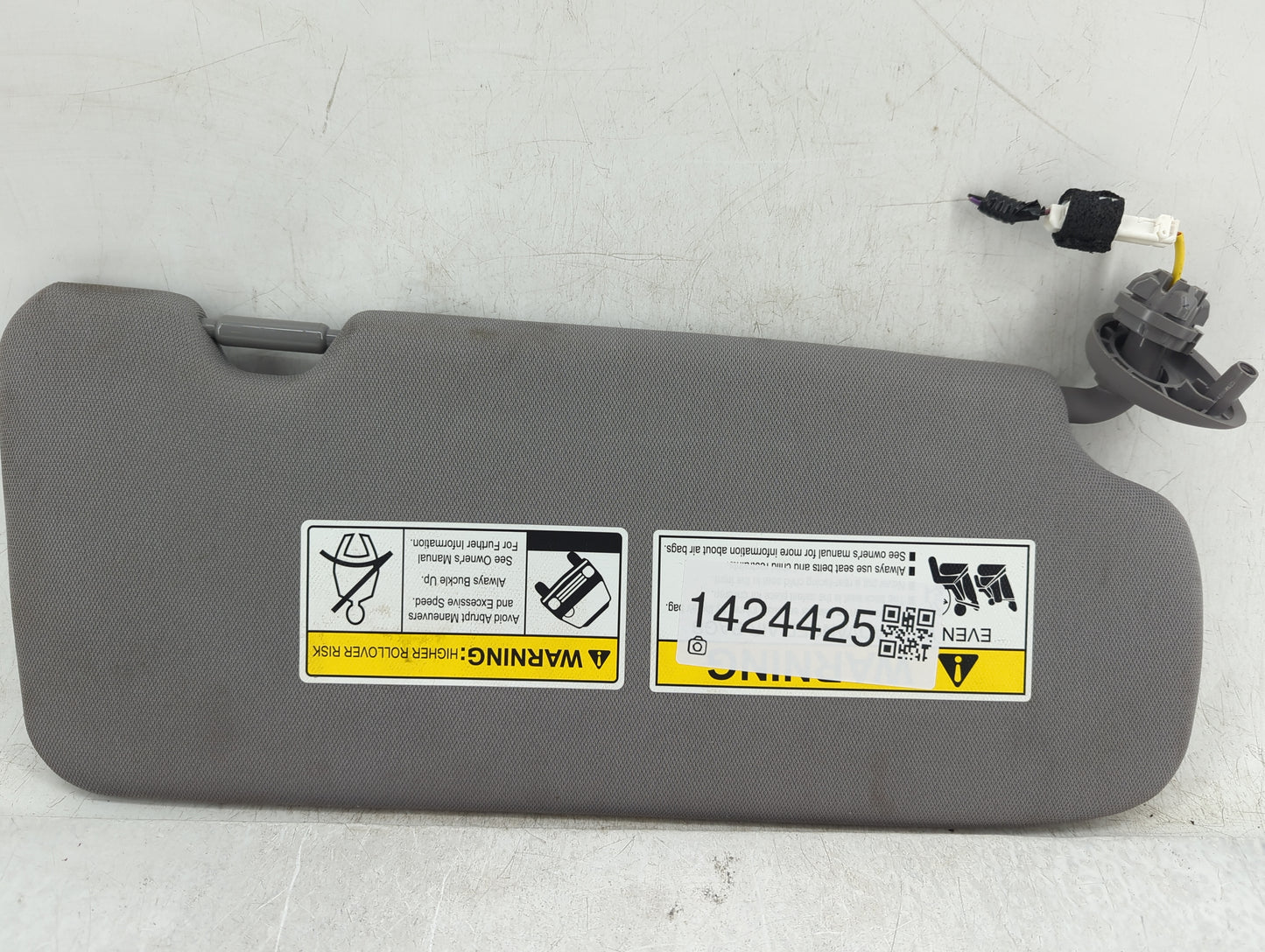 2020-2022 Honda Cr-V Sun Visor Shade Replacement Driver Left Mirror Fits Fits 2020 2021 2022 OEM Used Auto Parts - Oemusedau