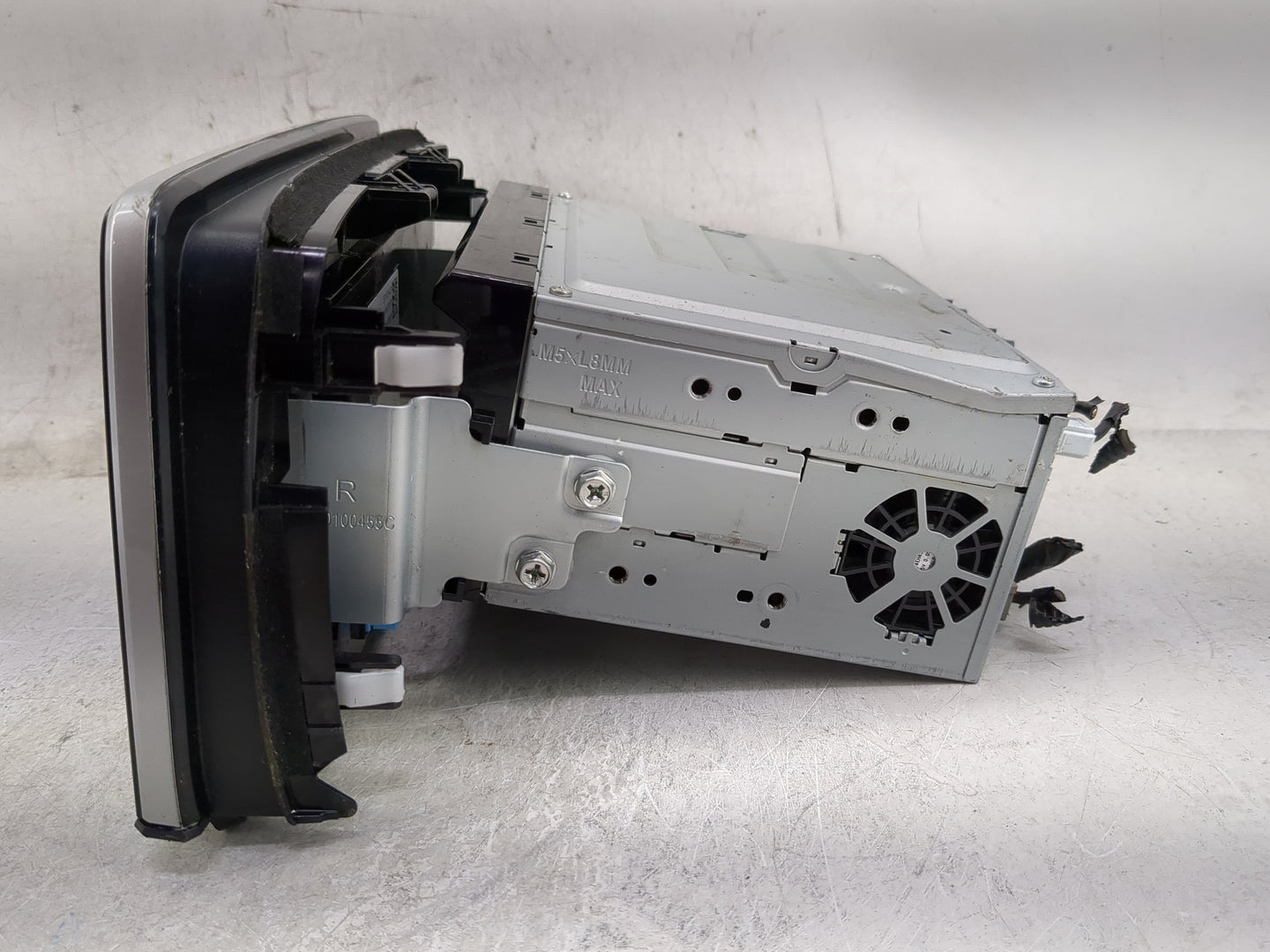 2022 Honda Cr-V Radio AM FM Cd Player Receiver Replacement Fits OEM Used Auto Parts - Oemusedautoparts1.com