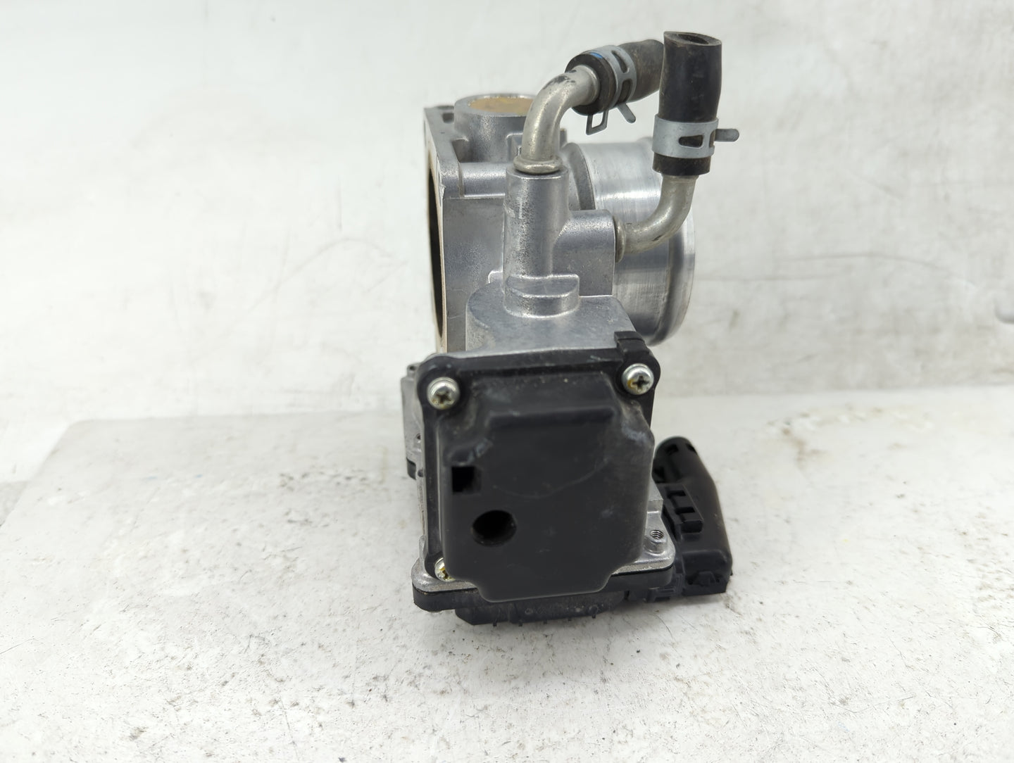 2020-2022 Honda Cr-V Throttle Body P/N:GMG9A V22858480191 Fits Fits 2016 2017 2018 2019 2020 2021 2022 OEM Used Auto Parts -