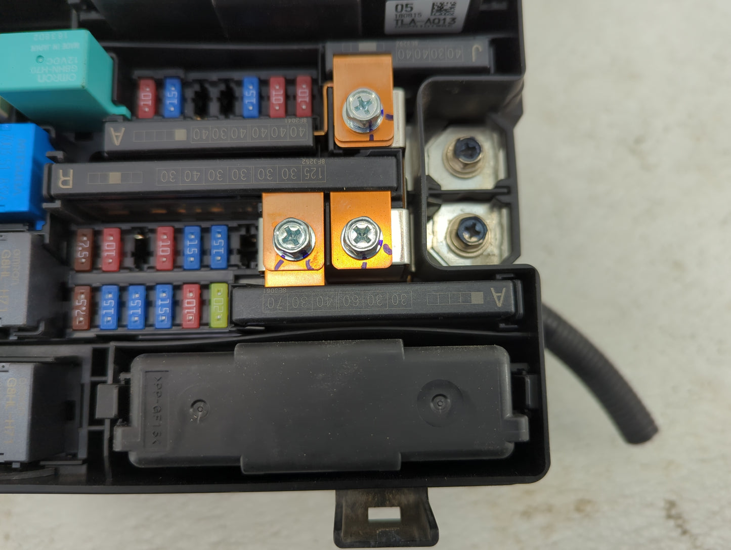 2017-2022 Honda Cr-V Fusebox Fuse Box Panel Relay Module P/N:TLA-A013 Fits Fits 2017 2018 2019 2020 2021 2022 OEM Used Auto 