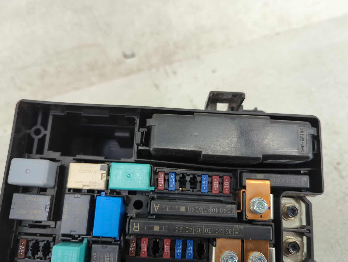 2017-2022 Honda Cr-V Fusebox Fuse Box Panel Relay Module P/N:TLA-A013 Fits Fits 2017 2018 2019 2020 2021 2022 OEM Used Auto 