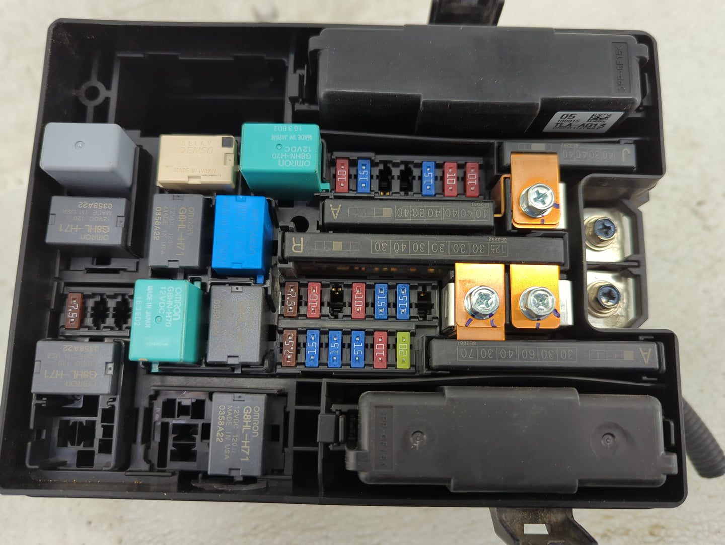 2017-2022 Honda Cr-V Fusebox Fuse Box Panel Relay Module P/N:TLA-A013 Fits Fits 2017 2018 2019 2020 2021 2022 OEM Used Auto 