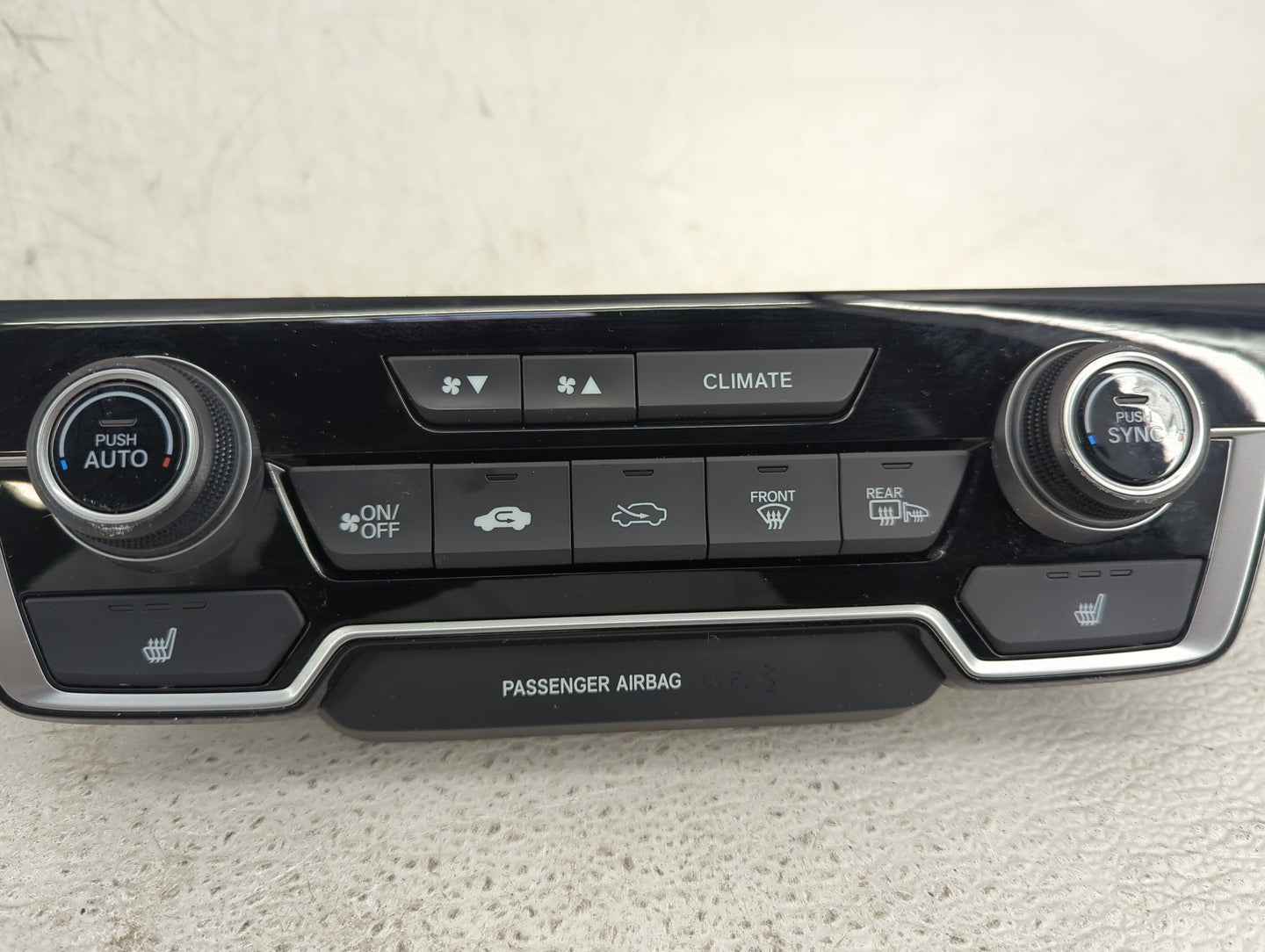 2020-2022 Honda Cr-V Climate Control Module Temperature AC/Heater Replacement P/N:79620TLAA510C1 79620TLAA510M1 Fits OEM Use